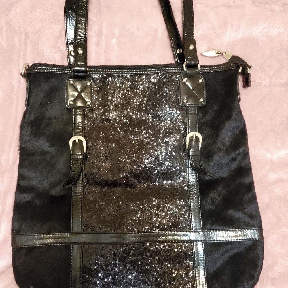 IMAN tote